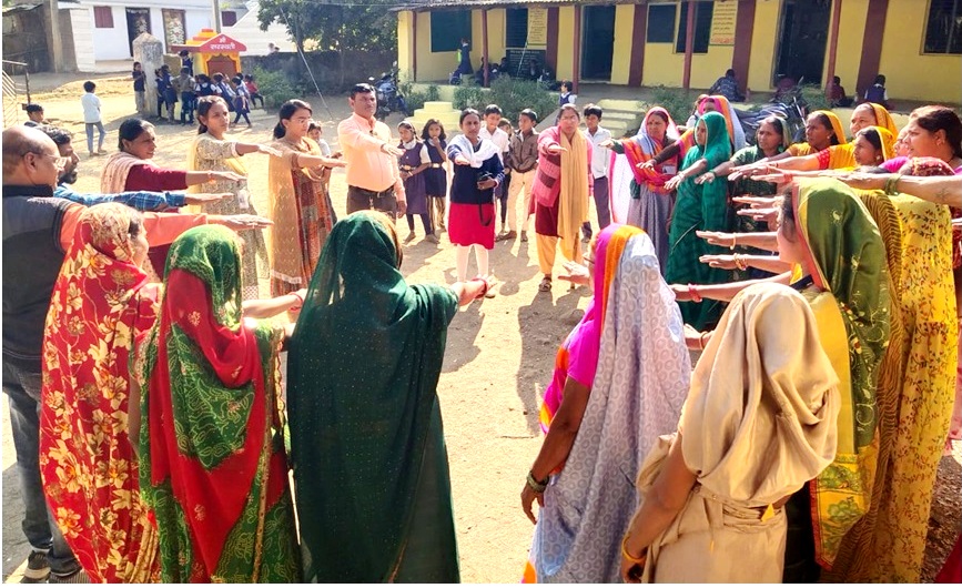 भारत सरकार द्वारा किया गया बाल विवाह मुक्त अभियान का शुभारंभ कार्यक्रम का सीधा प्रसारण खंडवा